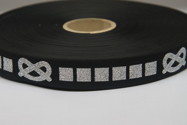 Musterborte Viereck Knoten schwarz silber 25mm